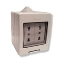 [TODO2242] Tomacorriente doble hidrobox 10/16A - MEC